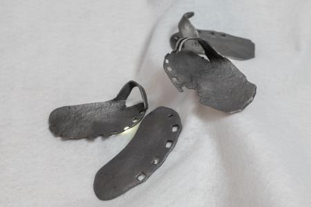 Kovane podkve za vole, 20. st., železo.